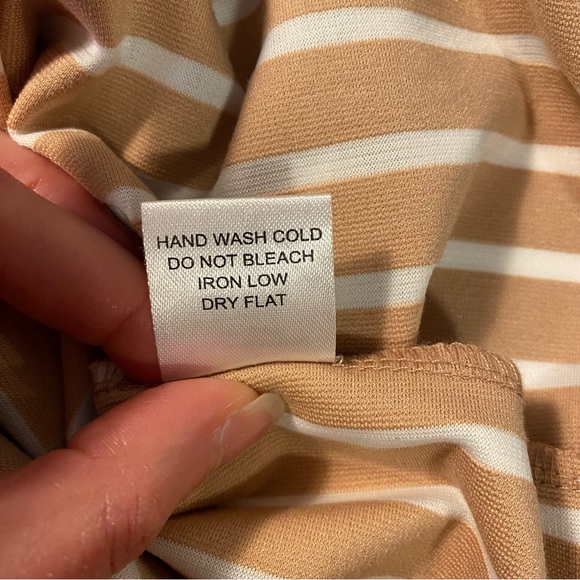 Haute Monde Striped Bodycon Dress - Picture 7 of 9